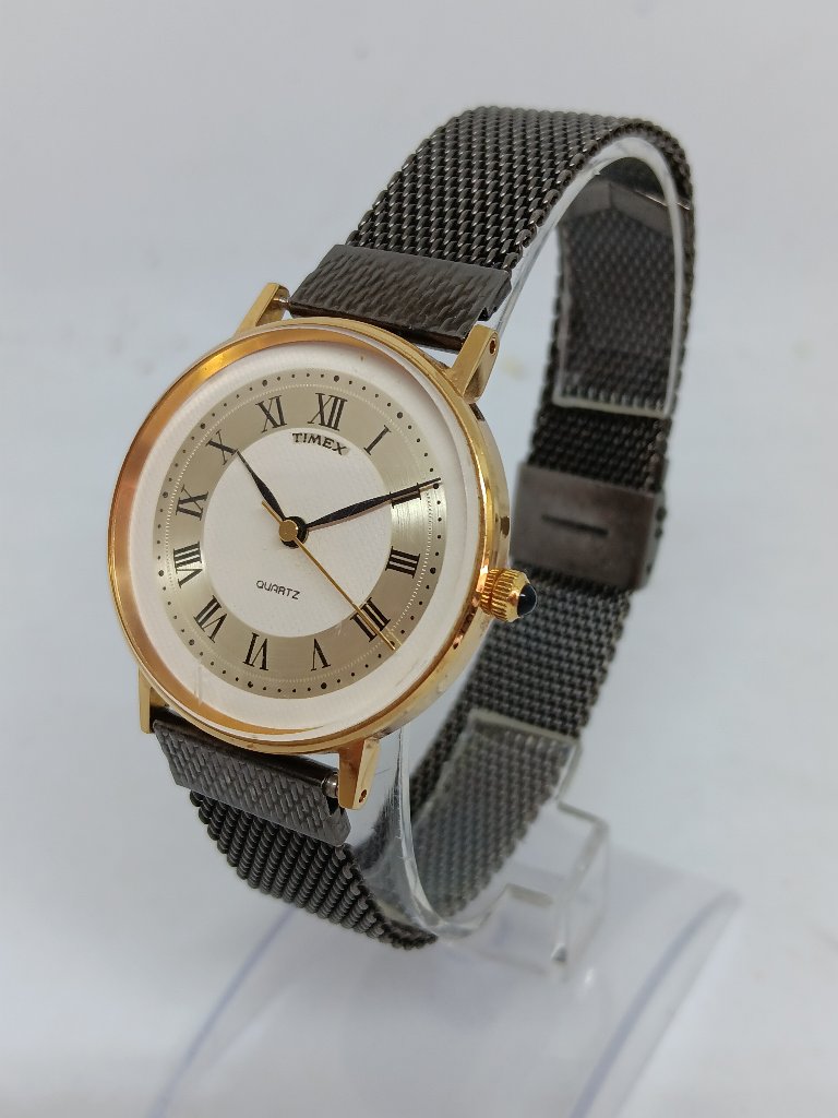Vintage 1991 Timex 43 Unisex 34mm Gold Tone Date Mesh Band Watch New Battery
